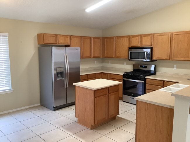 Photo - 6609 Country Hills Ct NW