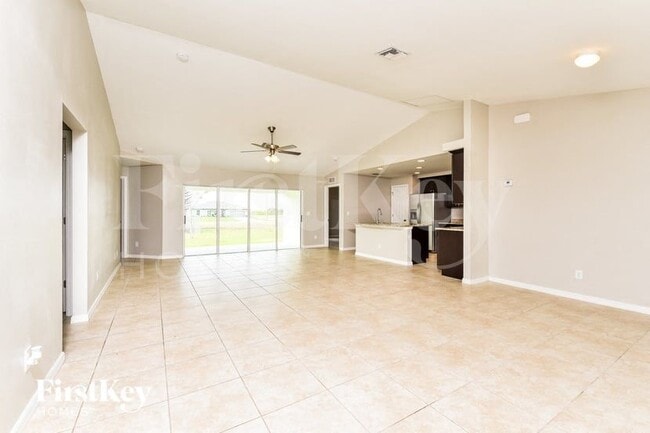 Photo - 606 NW 26th St
