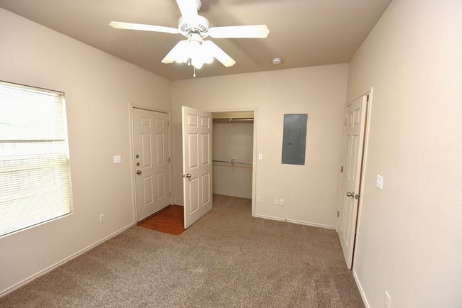 Chilton Village Apartments