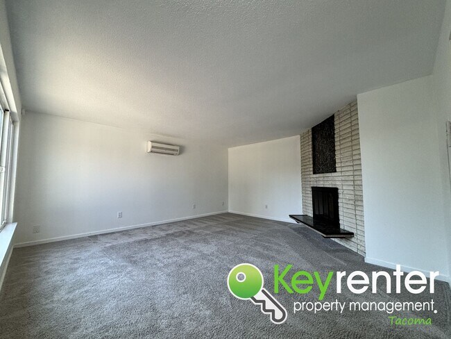 Photo - Freshly Remodeled 4 Bedroom Tacoma Rental ...