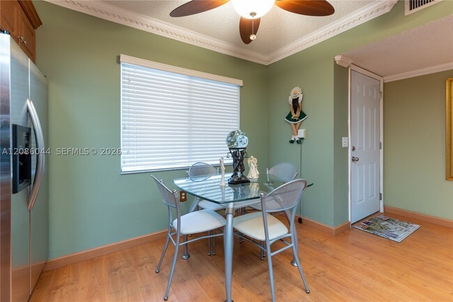 1600 SW 127th Way Unit 207C
