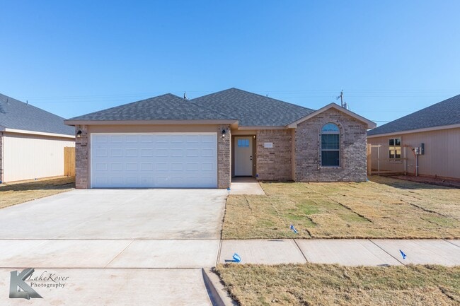 Building Photo - NEW CONSTRUCTION! 3 bed, 2 bath, 2 car garage