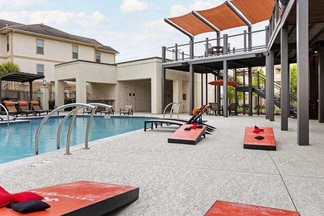 Photo - La Veranda at Polly Lane