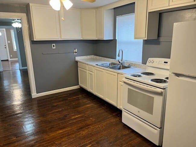 Photo - Centrally located home in Nashville