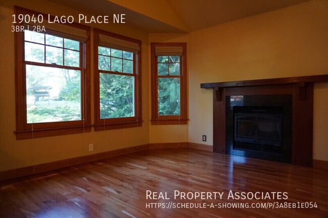 Photo - 19040 Lago Pl NE