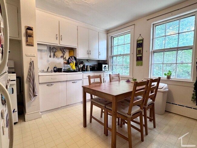 Photo - 20 Lanark Rd