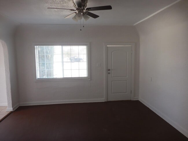 Photo - 3417 Leavell Ave