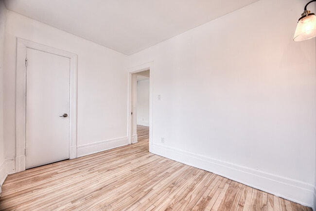 Photo - 659 Rue Jarry E Unit 3