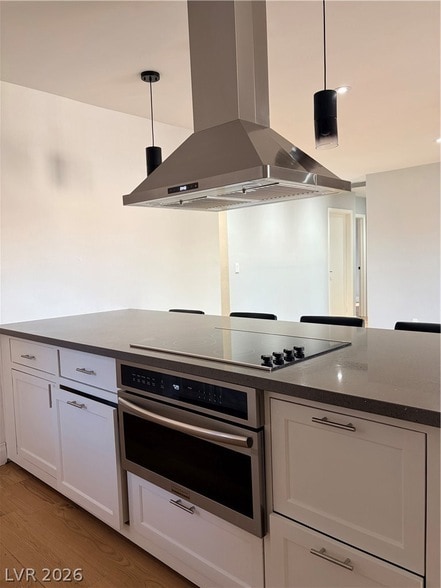 Photo - 2408 La Estrella St