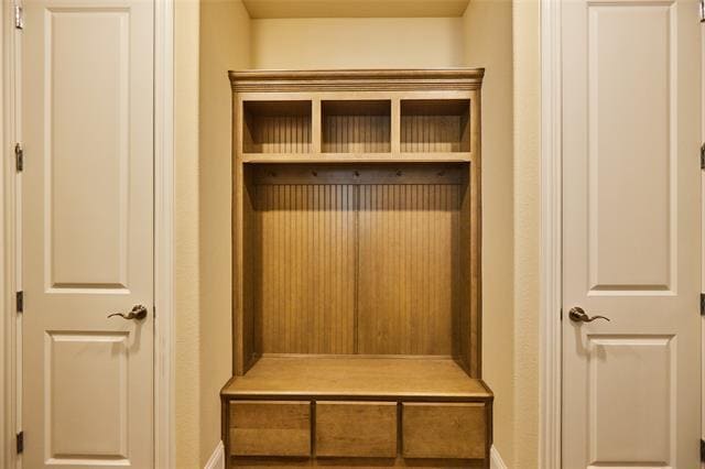 Photo - 1460 Waterton Dr