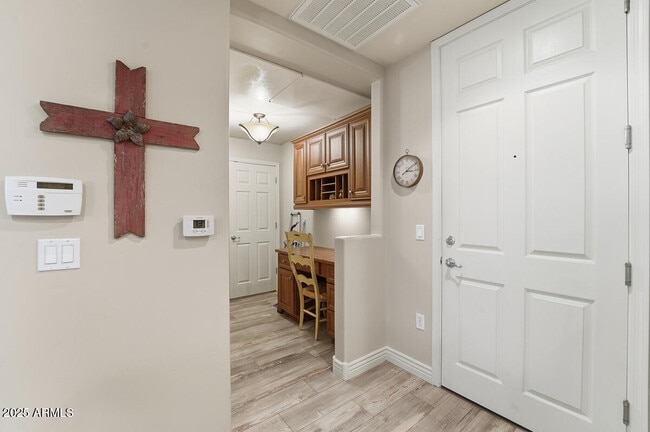 Photo - 5350 E Deer Valley Dr Unidad 1399