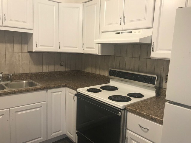 Photo - Three Bedroom Duplex Available In Longmont