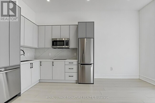 Photo - 5 Holborne Ave