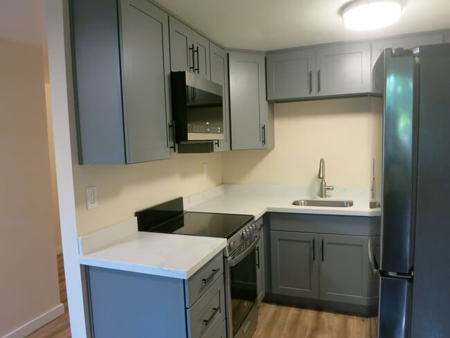 Photo - 5620 University Way NE Unit A