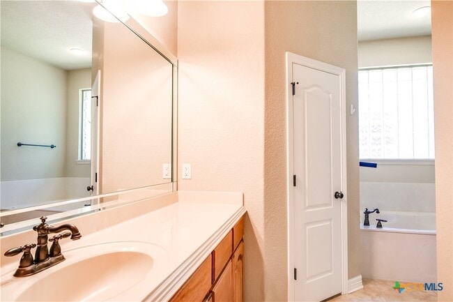 Photo - 2527 Leatherwood Dr