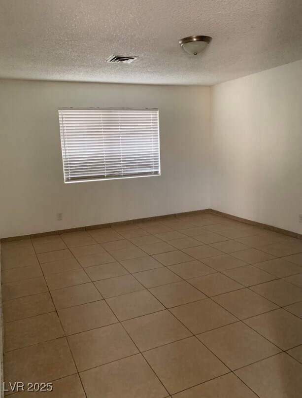 5148 Greene Ln Unit C