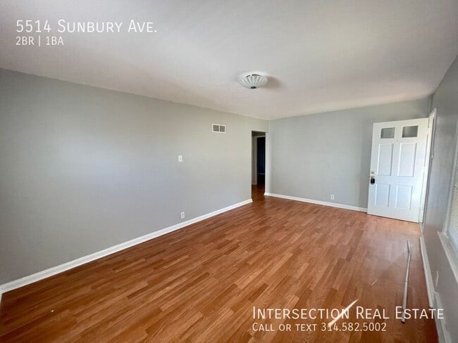 Photo - 5514 Sunbury Ave