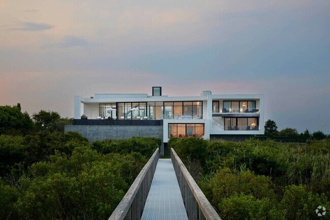Building Photo - 951 Flying Point Rd Rental
