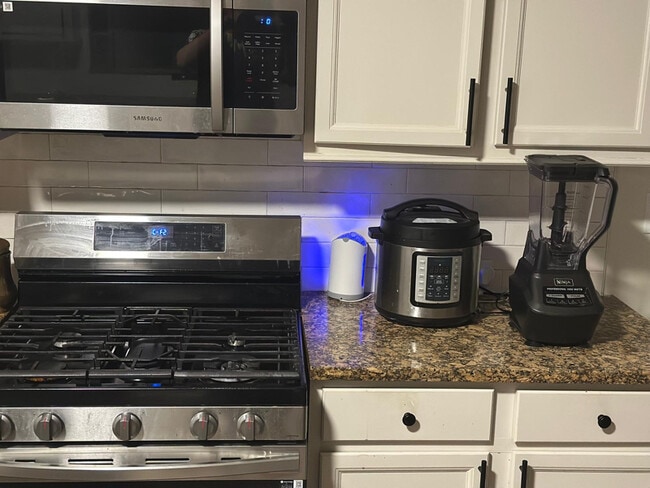 Photo - 521 Greyhound Ct