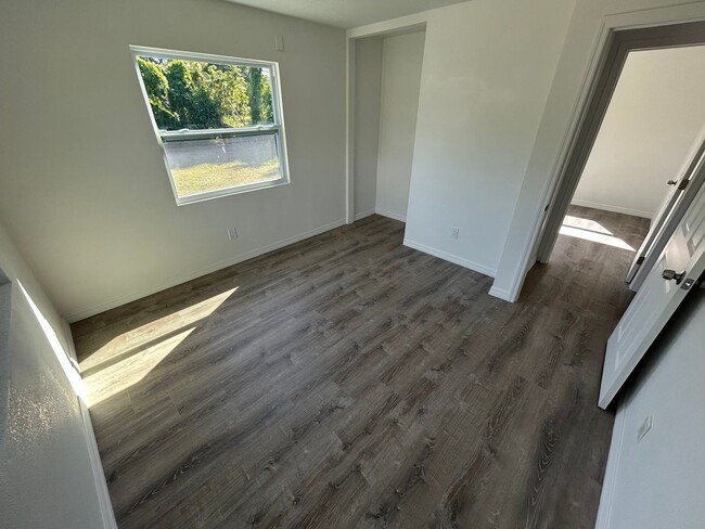 Photo - Charming & Completely Remodeled 3-Bedroom ...