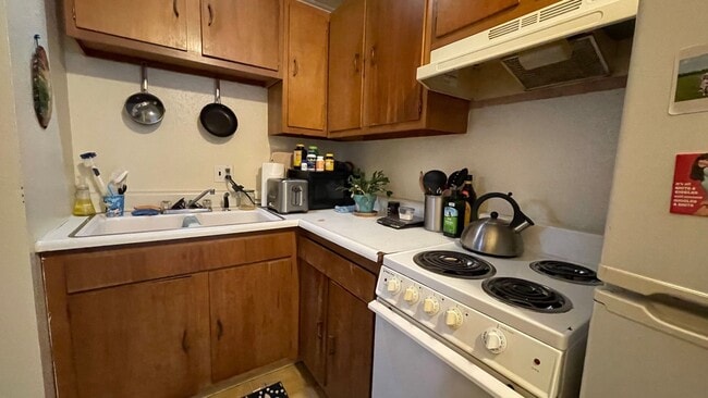 Photo - 1313 Burton Ct Unit 1313 Burton Ct. #3