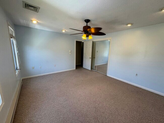 Photo - 835 Mt Hope St Unit 22
