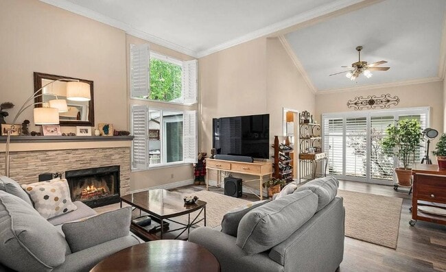 Photo - 3340 Blackstone Ct