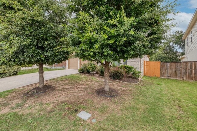 Photo - 14921 Iveans Way