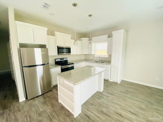 Photo - 801 W Sunset Valley St Unidad 3