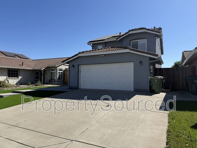 Photo - 1520 Andrew St