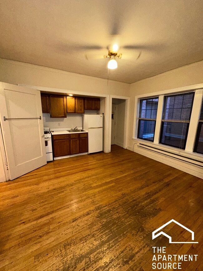 Photo - 1311 Oak Ave Unit W2