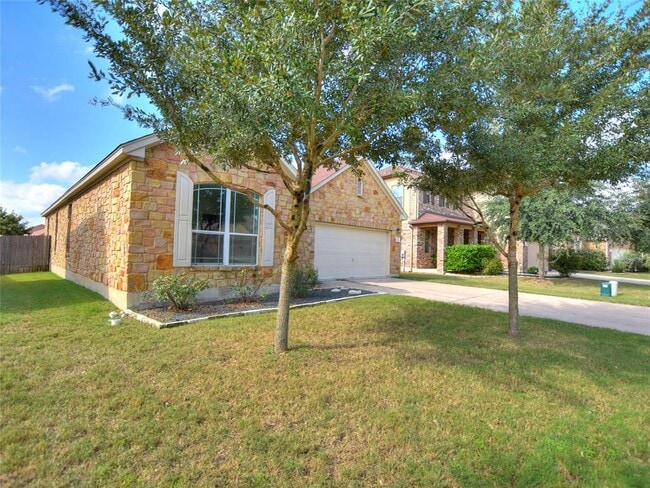 Photo - 2717 Claremont Ct
