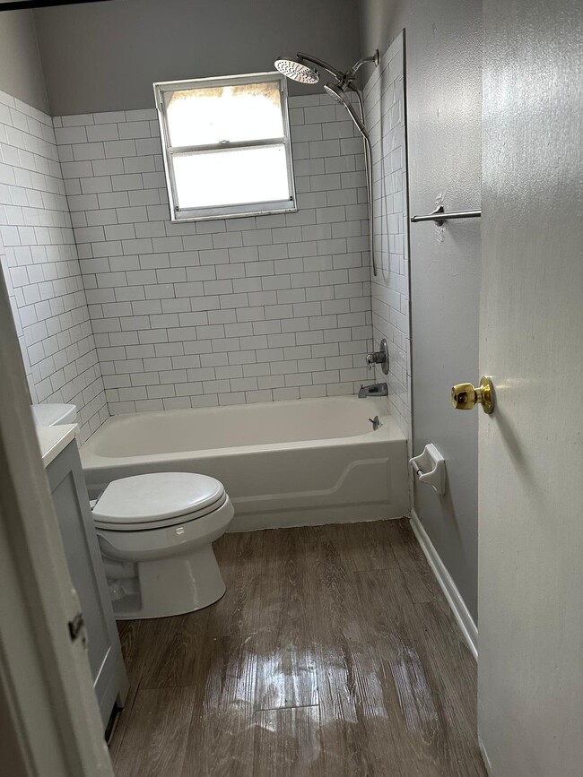 Photo - 504 S Westgate Ave