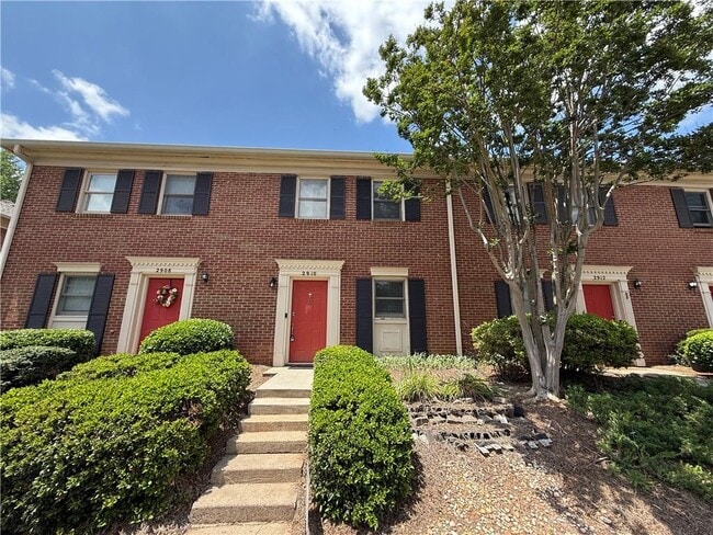 Building Photo - 2910 Webb Bridge Rd