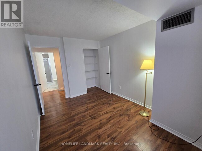 Photo - 410 McLevin Ave Unit 1811