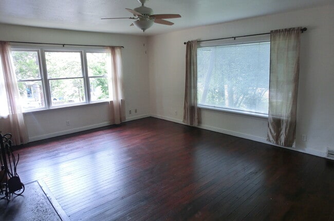 Photo - Convenient Location