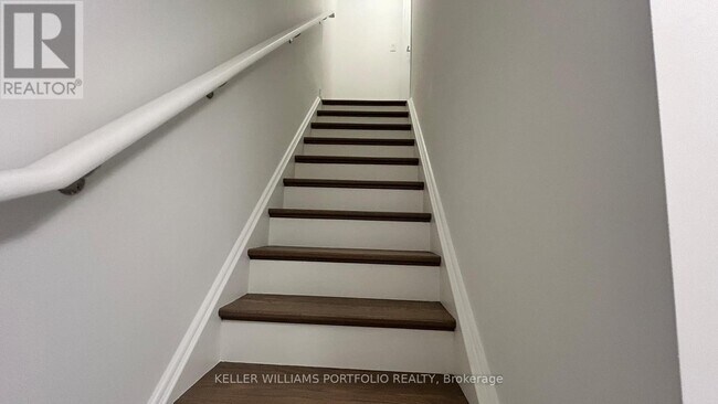 Photo - 35 Birchcliff Ave