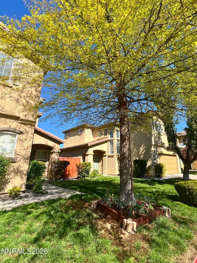 Building Photo - 2521 Napoli Dr