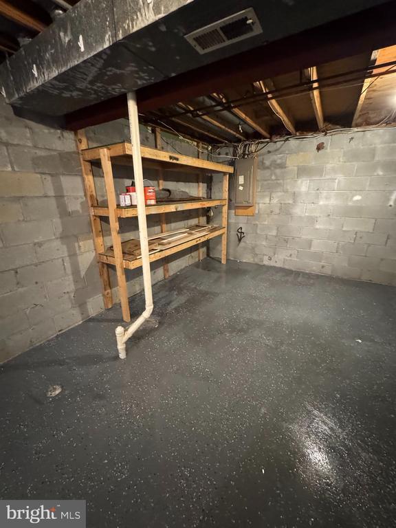 Photo - 9730 Red Clover Ct