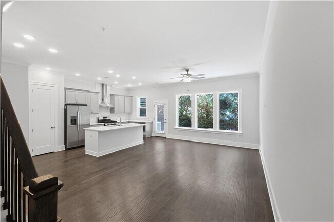 Photo - 2557 Oakbourne Ln