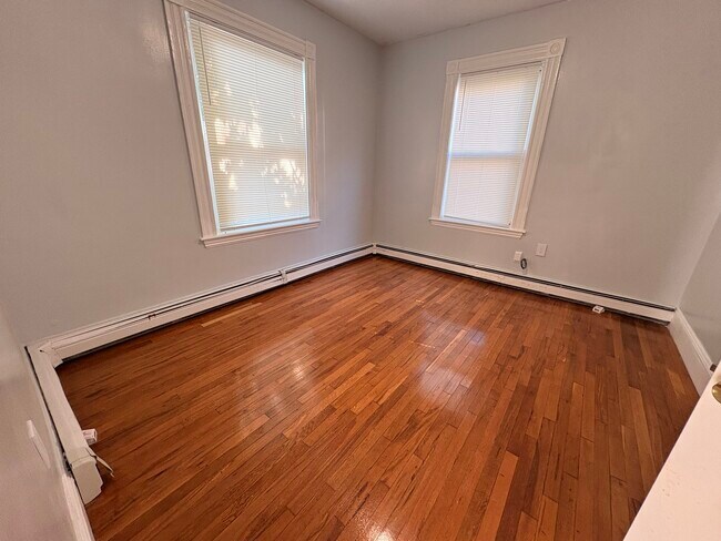 Photo - 17 Corwin St Unit 2