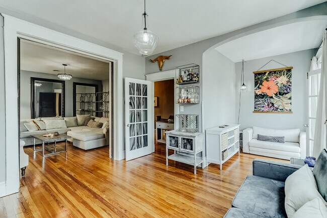 Photo - 3008 Floyd Ave Unit B