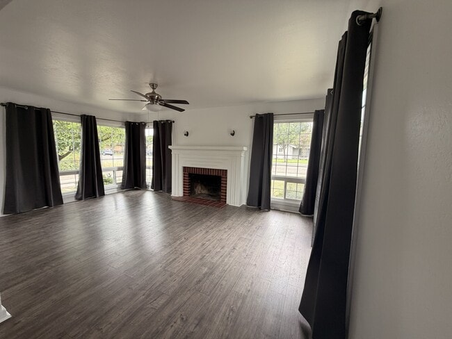 Photo - 623 N 3rd St