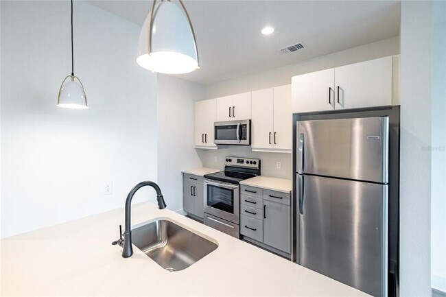 Photo - 1420 Lakefront Dr Unit ST-3325