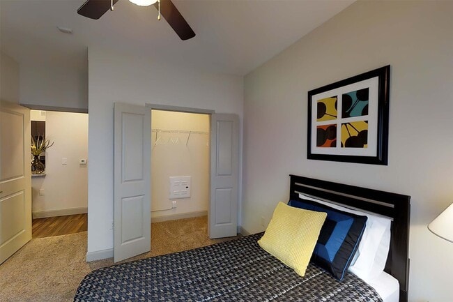 Building Photo - 4604 Cypresswood Dr Unit 3209