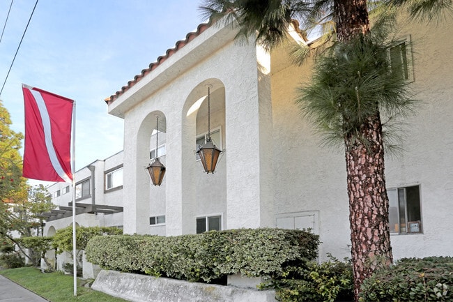 Photo - The Brookshire Apartments