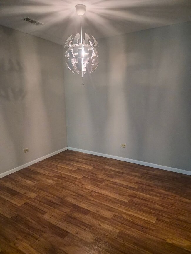 Photo - 1482 Stonebridge Cir