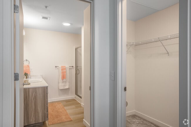 2BR, 2BA, - 1027SF, - Master Closet