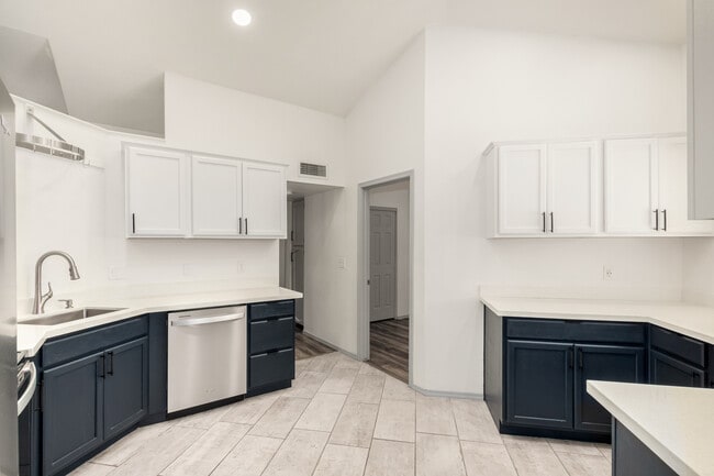 Building Photo - 3981 E South Fork Dr Rental