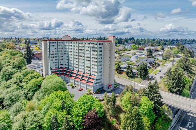 Photo - Pacific Towers